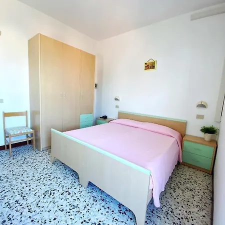 Dinarica 3* Marotta