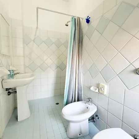 Dinarica Отель 3*