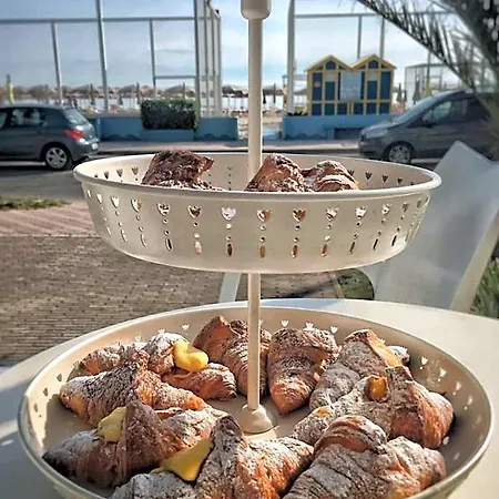 Dinarica