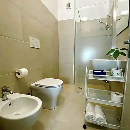 Hotel Dinarica Marotta