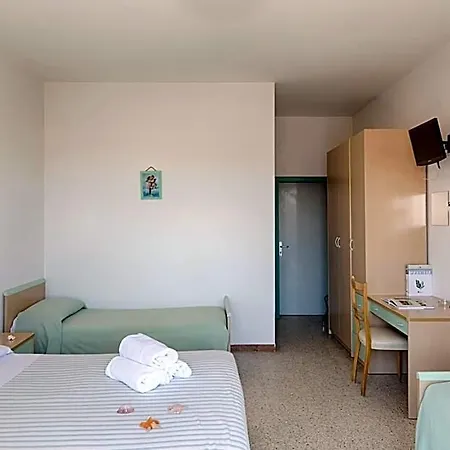 Dinarica Hotel 3*