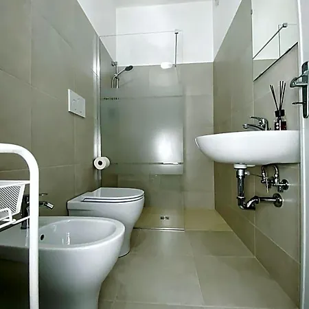 Dinarica Hotel 3*