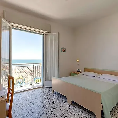 Dinarica Hotel Marotta