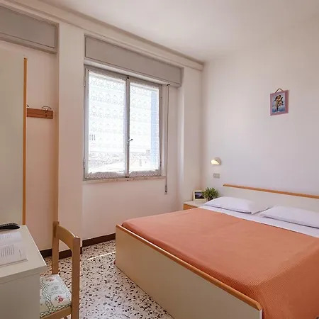 Dinarica Отель