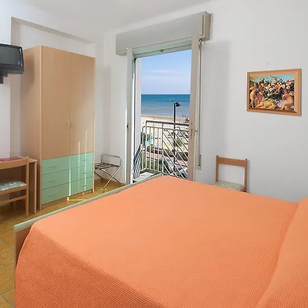 Dinarica 3* Marotta
